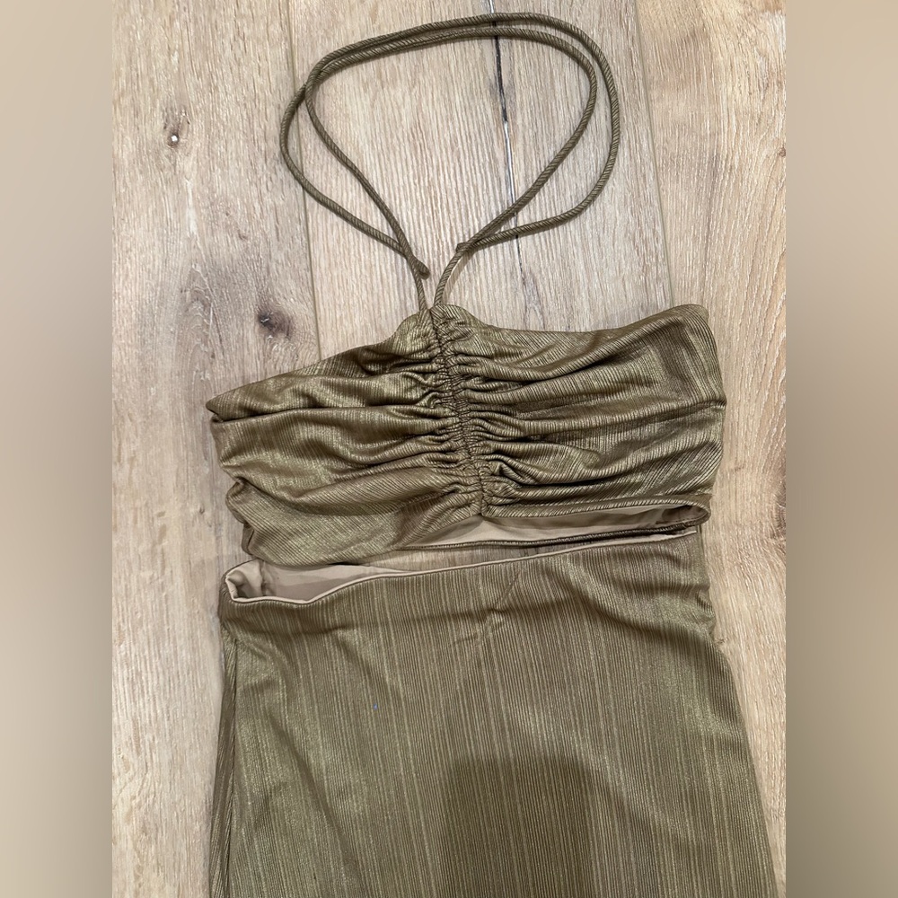 Revolve Set - image 4